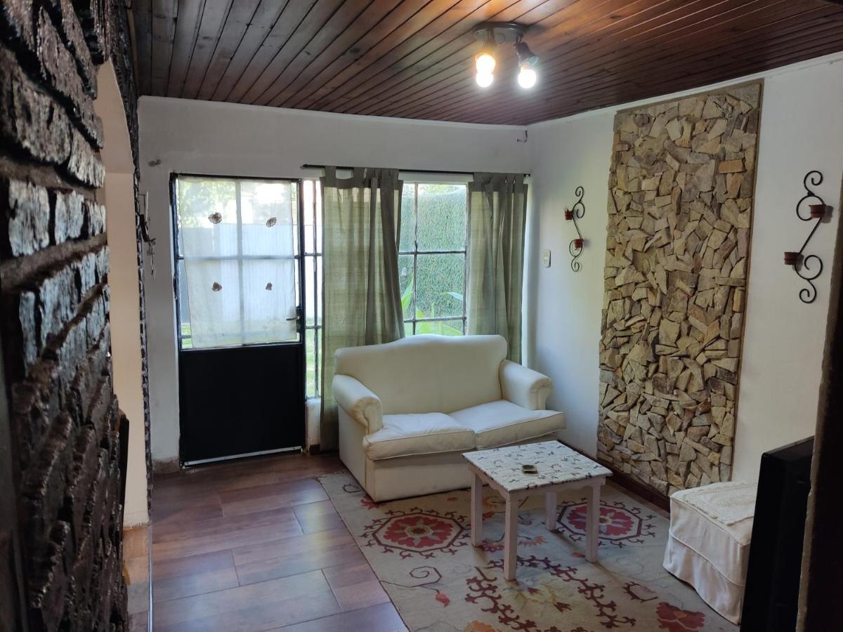 Casita Casa Con Parque, Estacionamiento Y Pileta En Tigre Vila Exterior foto