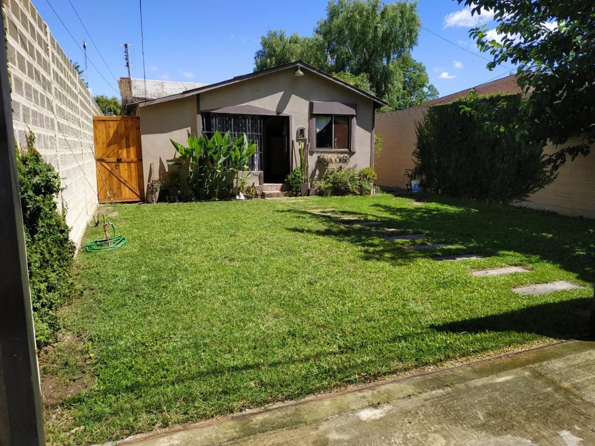 Casita Casa Con Parque, Estacionamiento Y Pileta En Tigre Vila Exterior foto